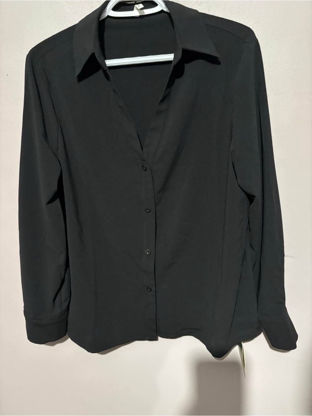 HALARA Black Long-Sleeve Button-Down Shirt